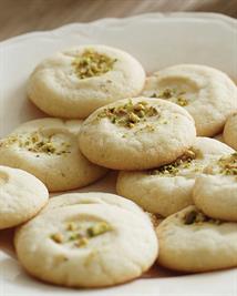 Naan Khatai Indian Cookies with Pistachio