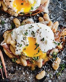 Cannellini Beans with Prosciutto & Eggs