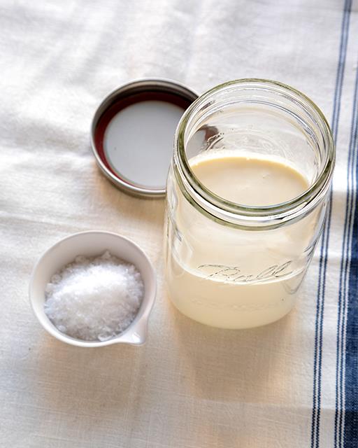 Homemade Butter in a Mason Jar!
