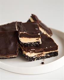 Nanaimo Bars - A Classic Canadian Treat!